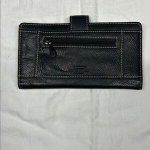 Buxton black leather bifold wallet